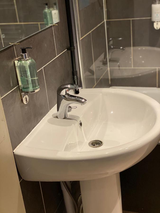 Lodge At Tap Haus Mansfield Woodhouse Экстерьер фото